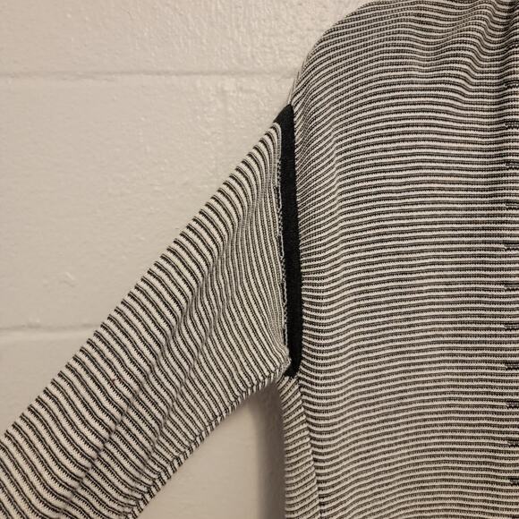 Belldini Cardigan Sweater Black White Pin Stripe Long Sleeve Open Front XL 363 - Picture 8 of 13